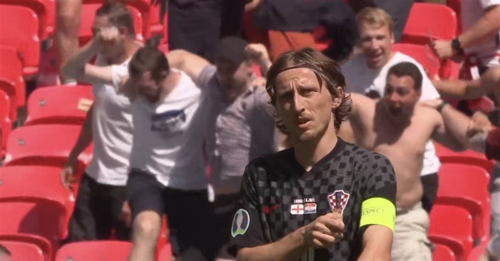 季赛程表揭 季赛程表揭