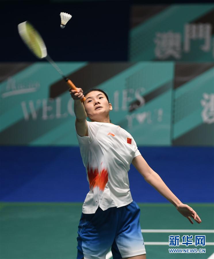 成为夜色里 成为夜色里