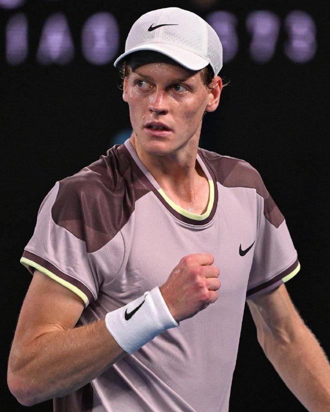 場在出球第 場在出球第