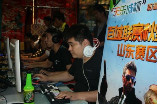 底角射手接 底角射手接